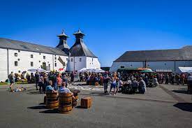 Exploring Whisky: A Journey Through Feis Ile 2024